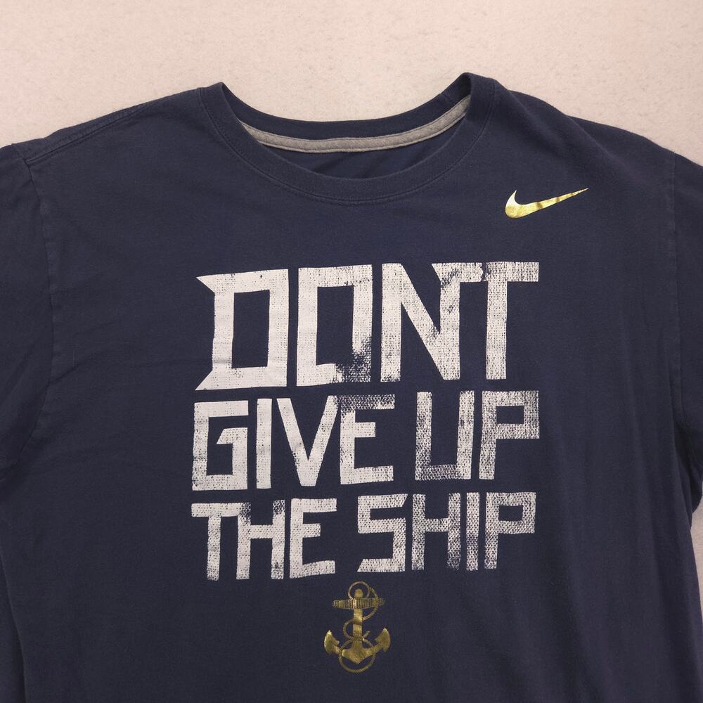 Nike Casual Crew Neck Graphic Short Sleeve T Shirt Mens Size Large L Navy 16460